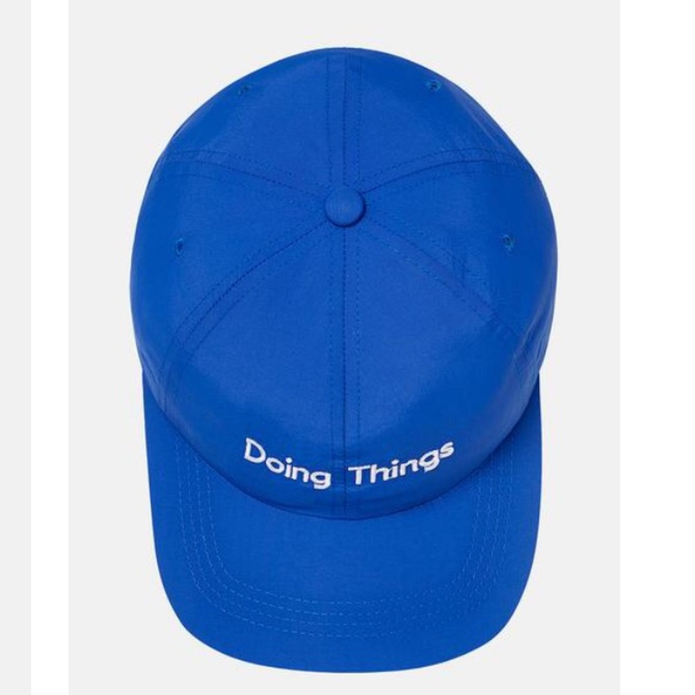 Outdoor Voices doing things hat